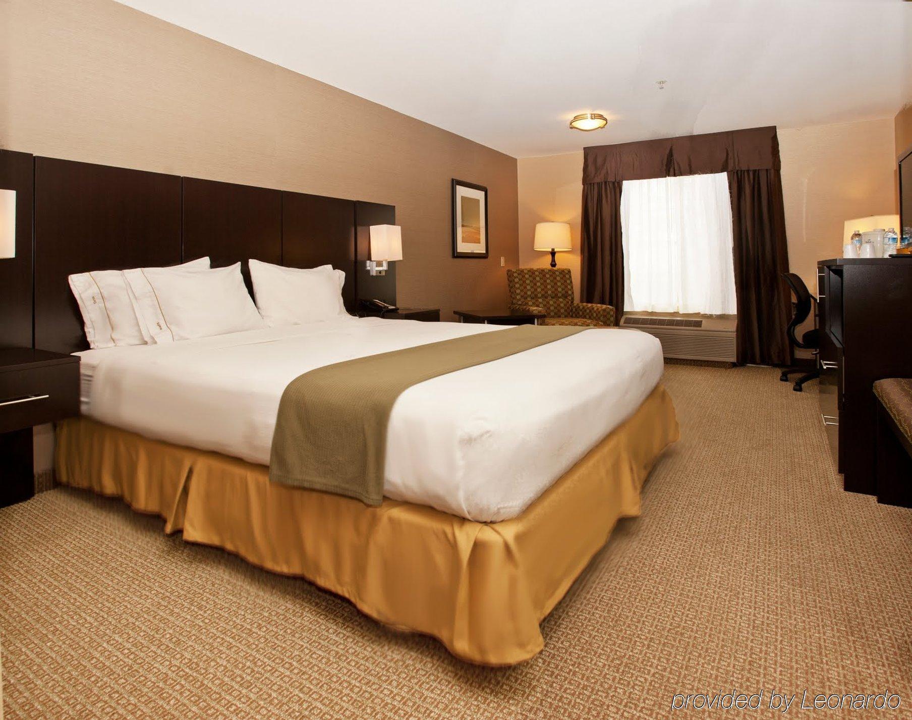 Best Western Brentwood Inn Habitación foto